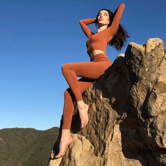 Aleur Active Set | Medium - Picture 6 of 15